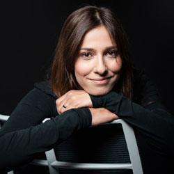 Dana Rogoz